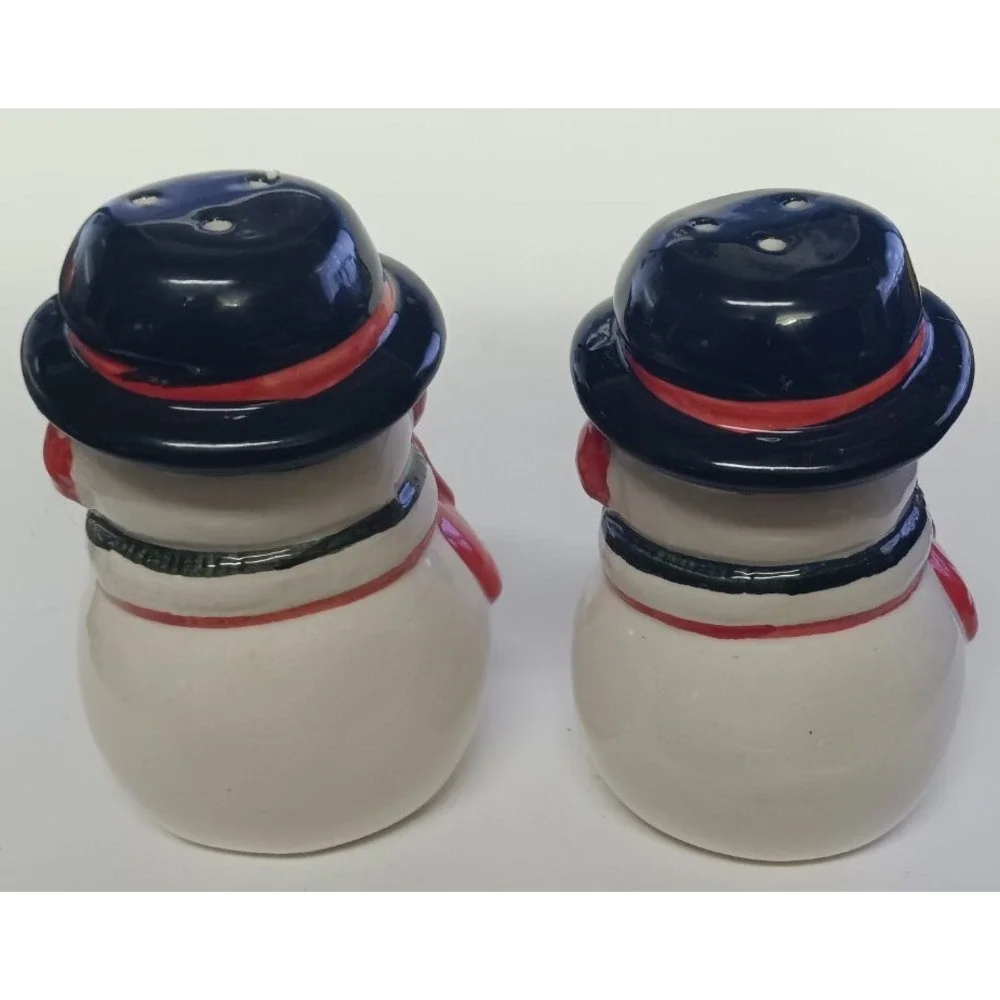 2pc Ceramic Snowman Salt‎ & Pepper Shakers